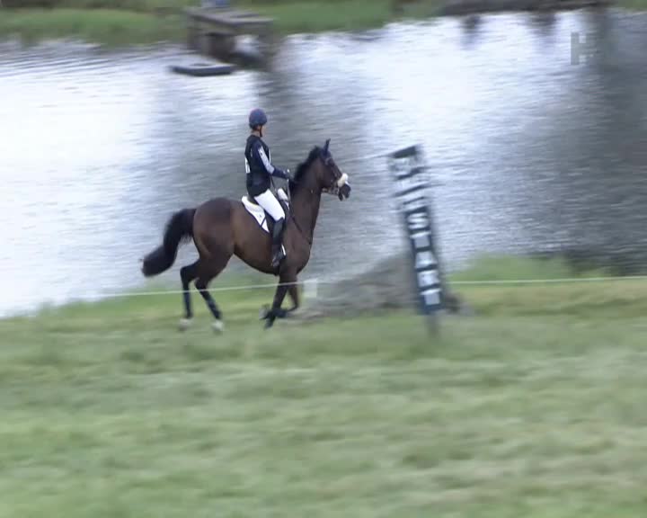 SPORTS SE HORSE COUNTRY TV - SPORTS