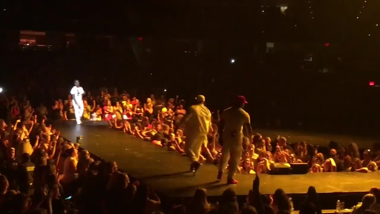 24/7 BOYZ II MEN THE TOTAL PACKAGE TOUR - 24/7 CHANNELS