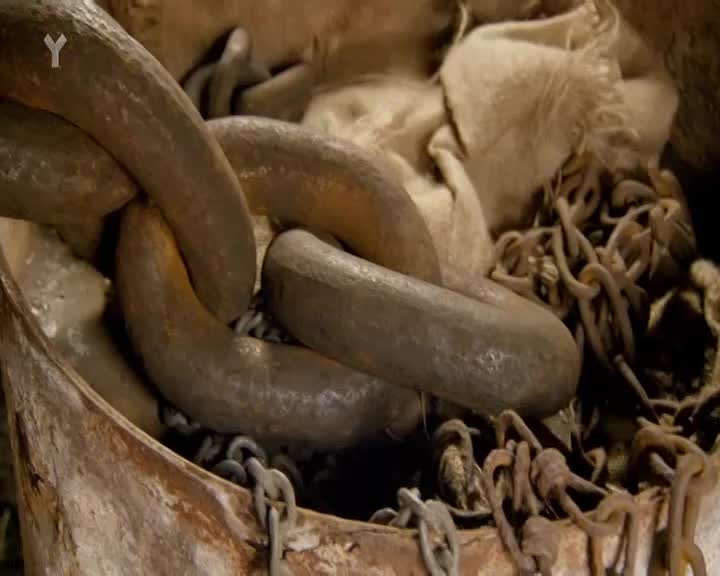 UK LIVING - UNITED KINGDOM